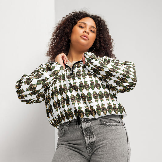 Camouflage women’s cropped windbreaker