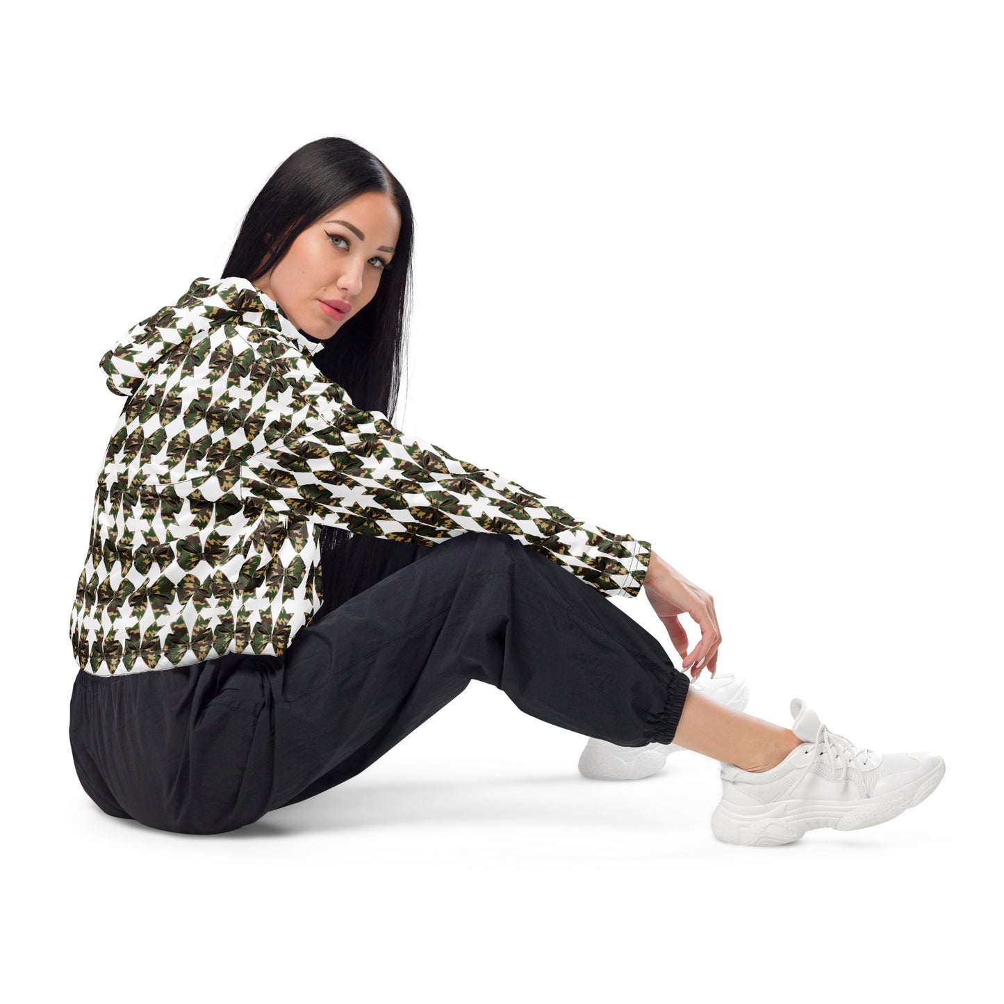 Camouflage women’s cropped windbreaker